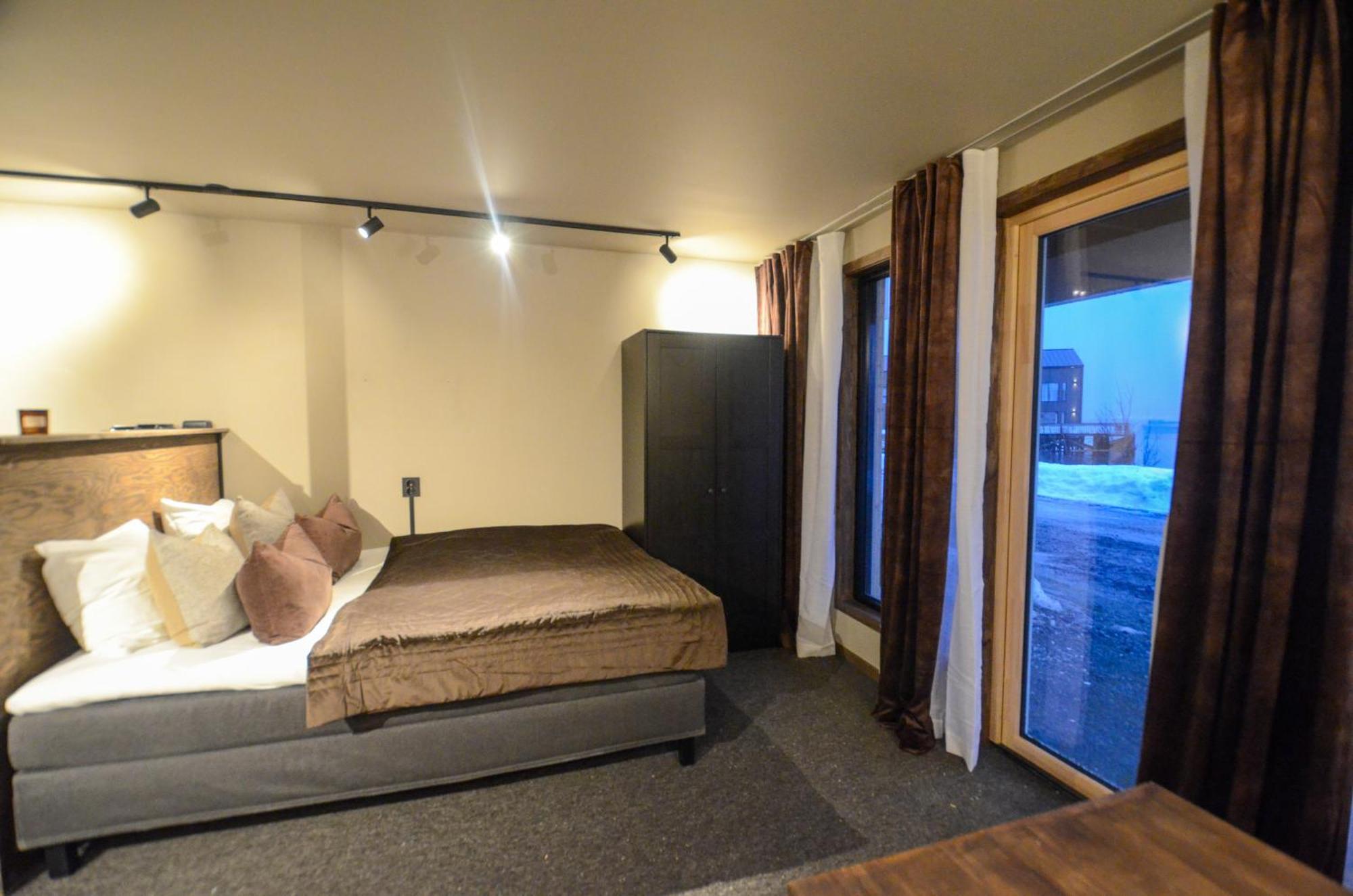 Steam Pier Apartment Kvaloya Room photo